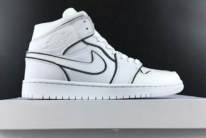 Air Jordan 1 Mid SE WMNS 3M reflective