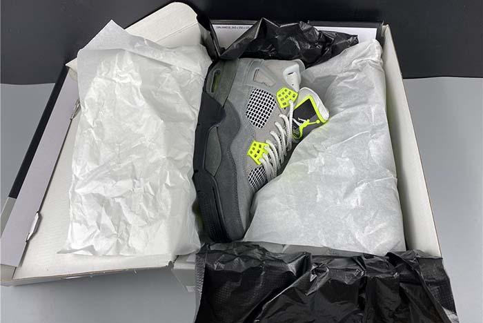 AIR JORDAN 4 SE “NEON” CT5342-007