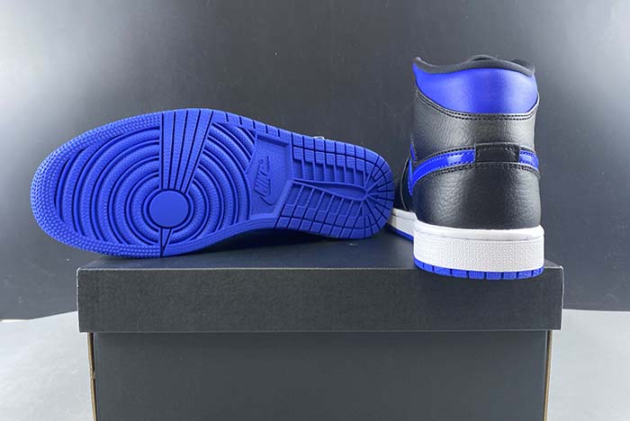 Air Jordan 1 MID AJ1