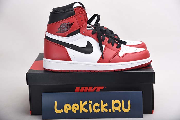 Air Jordan 1 Retro High OG Chicago Red 555088-101
