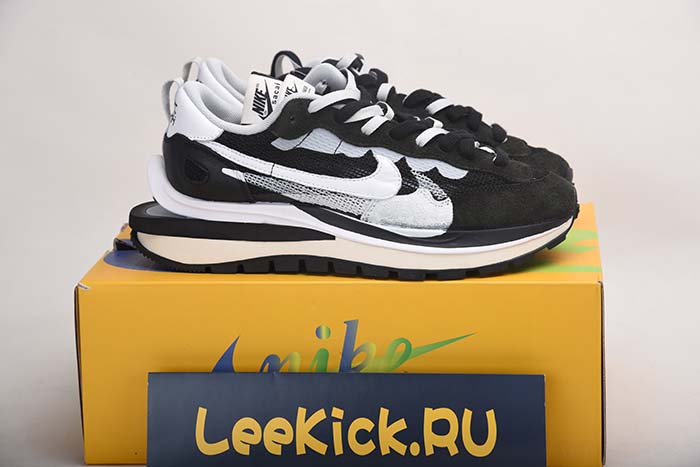 SACAI X NIKE LDWAFFLE / BLACK CV1363-100
