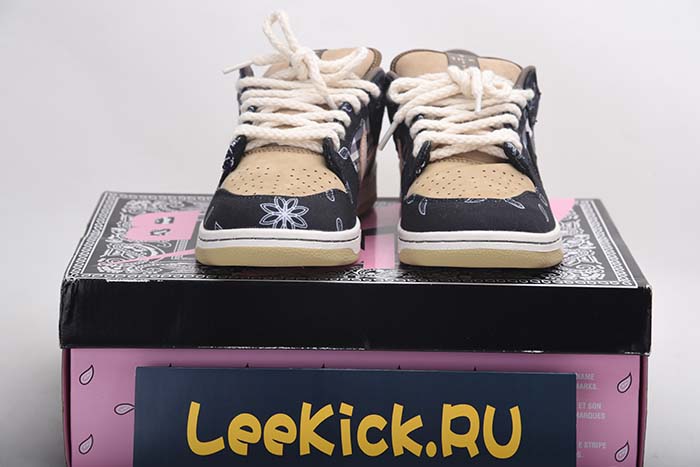 Travis Scott x Nike SB Dunk Low TS CT5053-001