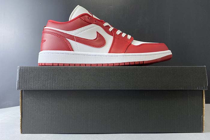 Air Jordan 1 Low Gym Red 553558-611