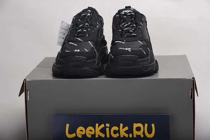 Ba*len*cia*ga triple s trainers black letters 541624 w09o1 9013