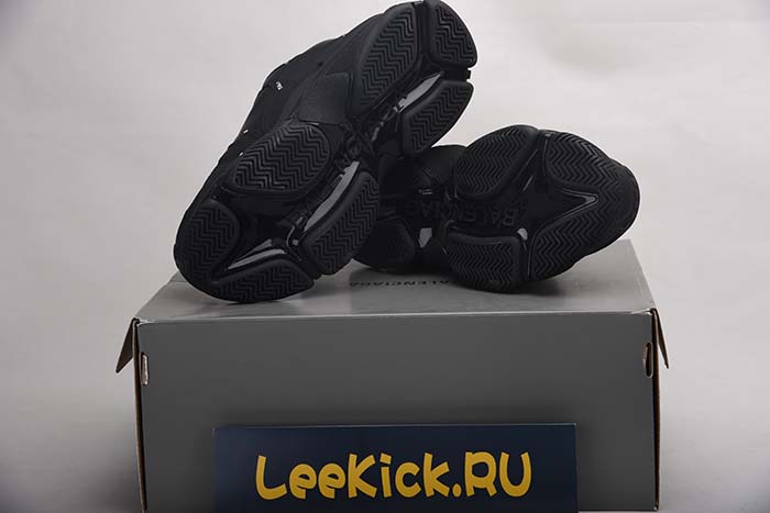 Ba*len*cia*ga triple s trainers black letters 541624 w09o1 9013