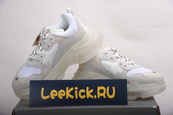 Ba*len*cia*ga triple s trainer
