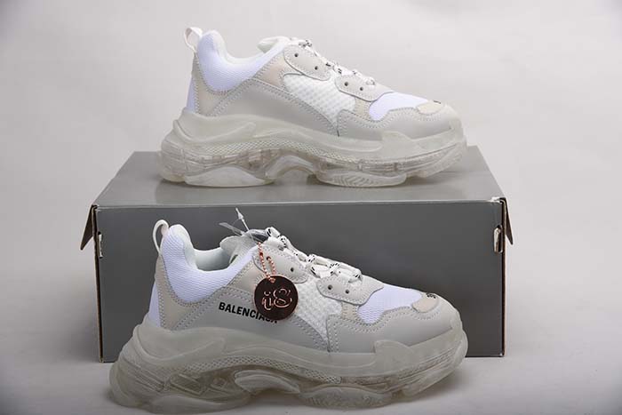 Ba*len*cia*ga triple s trainer