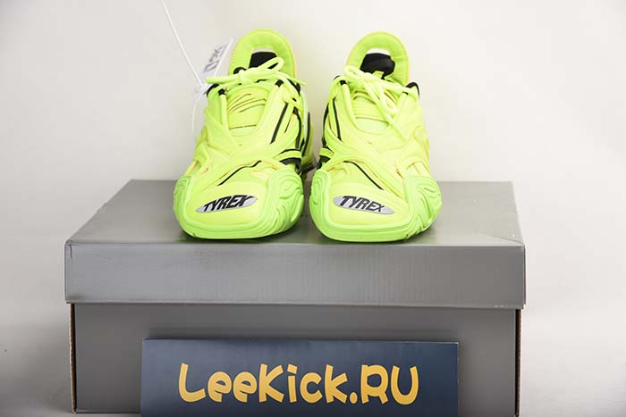 BALENCIAGE 5.0 TYREX 20SS RUNWAY 617535 W2UA1 7320