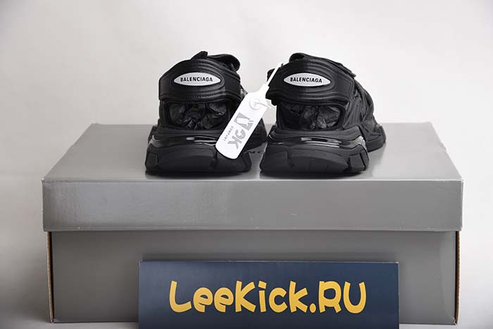 Ba*len*cia*ga track sandal