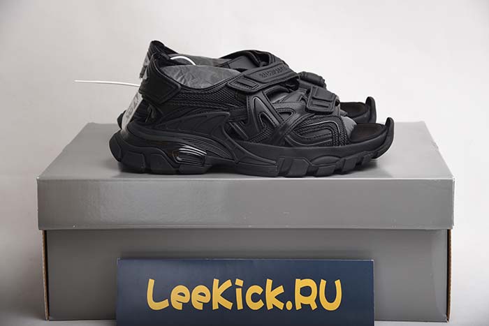 Ba*len*cia*ga track sandal