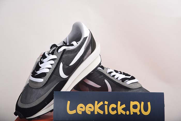 NIKE LD WAFFLE SACAI BLUE MULTI - BV0073-001
