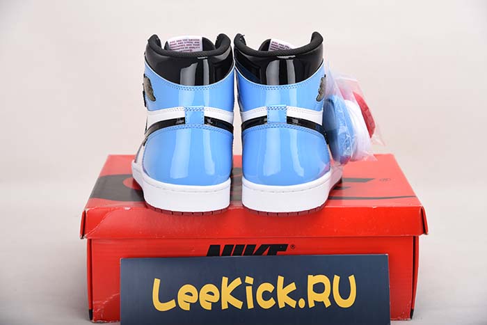 JORDAN 1 RETRO HIGH FEARLESS UNC CHICAGO - CK5666-100