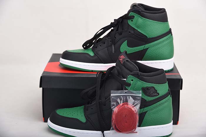 Air Jordan 1 Retro High OG Pine Green 555088-030