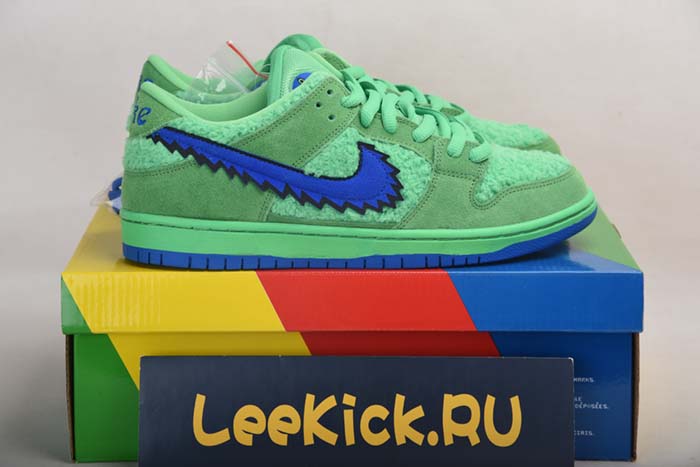 GRATEFUL DEAD X NIKE SB DUNK LOW “GREEN BEAR” CJ5378-300
