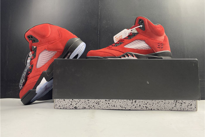 Air Jordan 5 “Raging Bull” DD0587-600