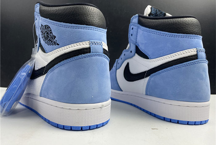 Air Jordan 1 High OG “University Blue” 555088-134