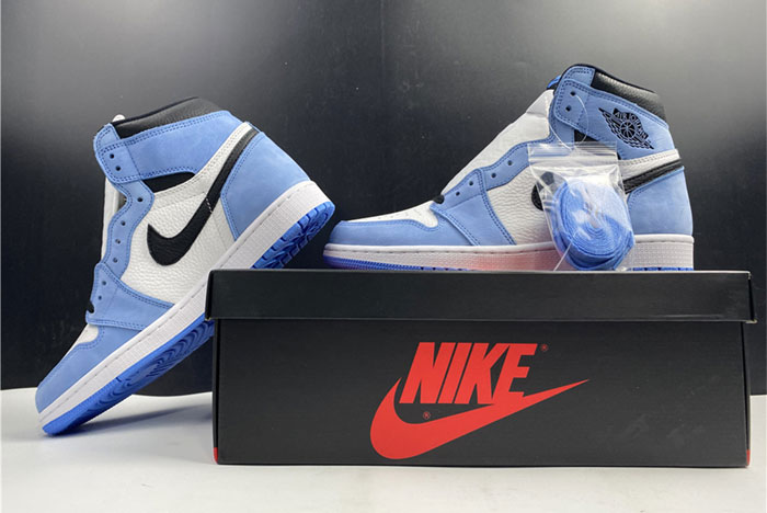 Air Jordan 1 High OG “University Blue” 555088-134