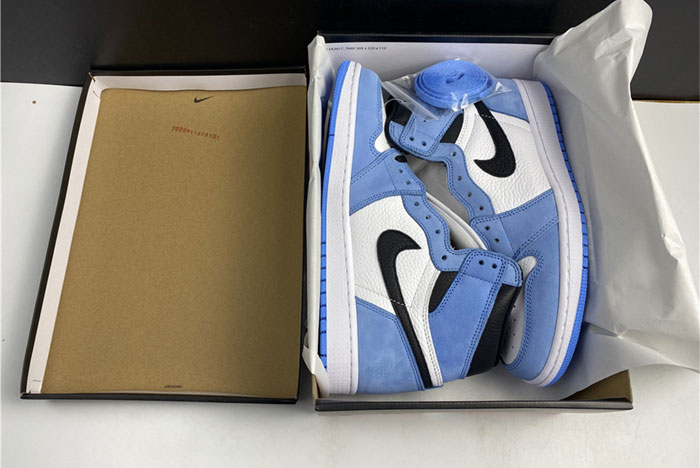 Air Jordan 1 High OG “University Blue” 555088-134