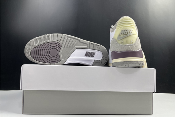 Air Jordan 3 Retro A Ma Maniére - DH3434-110