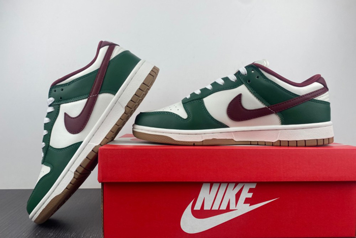 Nike Dunk Low “Gorge Green” Style Code FB7160-161