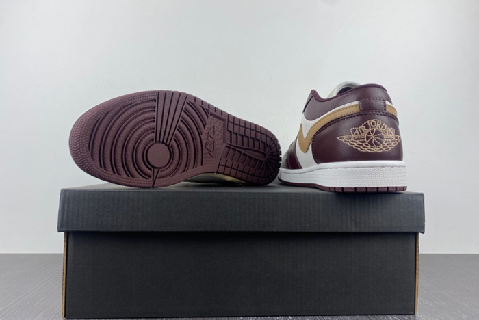 Air Jordan 1 Low Mocha Shadow Brown Sail DC0774-200