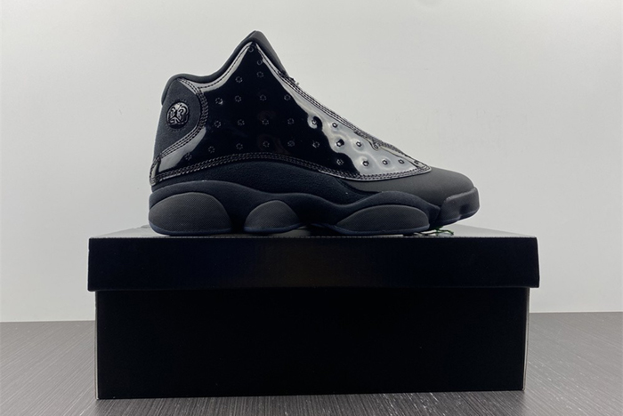 Air Jordan 13 Cap and Gown Black 414571-012