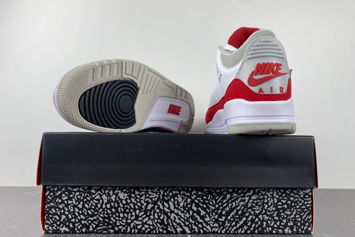 Air Jordan 3 Retro TH SP 