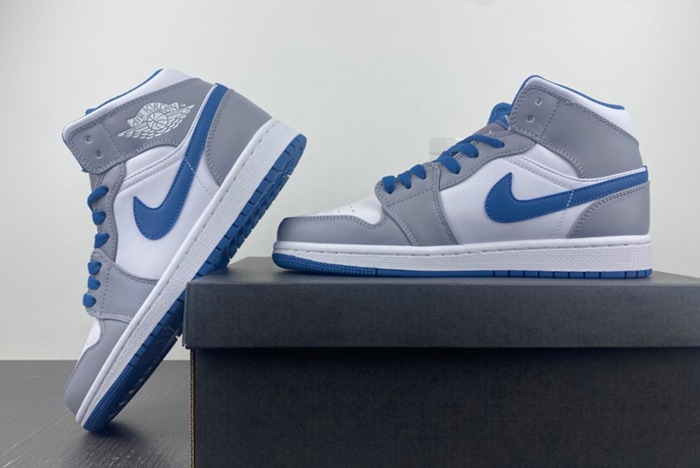 NIKE AIR JORDAN1 DQ8423-014
