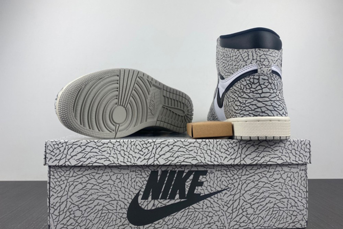 NIKE AIR JORDAN 1 HIGH OG “Elephant” DZ5485-052