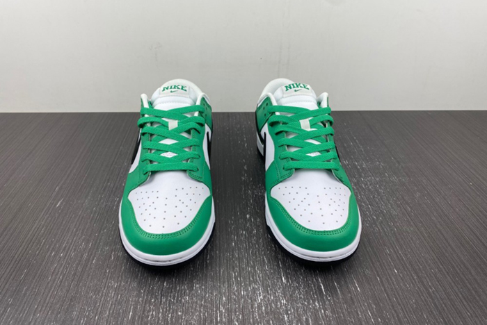SB Dunk Low