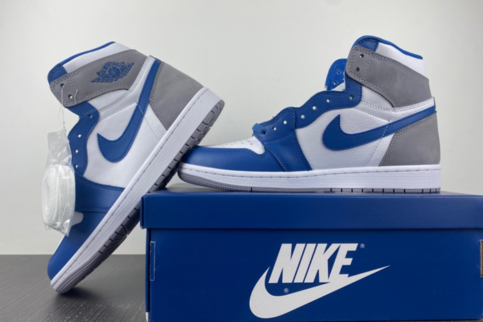 Air Jordan 1 High OG “True Blue” DZ5485-410