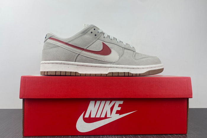 Nike Dunk Low SE “85” DO9457-100
