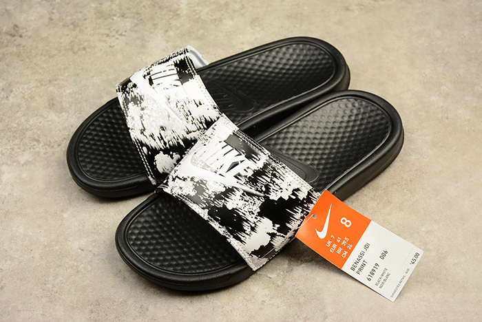 NIKE FILP FLOP