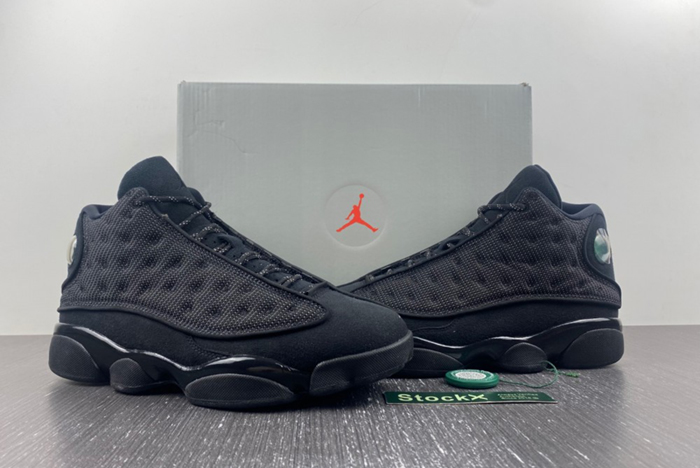 Air Jordan 13 “Black Cat”414571-011