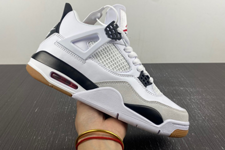 Nike SB x Air Jordan 4 DR5415-100