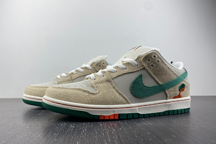 Jarritos x Nike SB Dunk Low FD0860-001