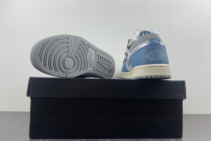 AIR JOR 1 LOW 553558-053