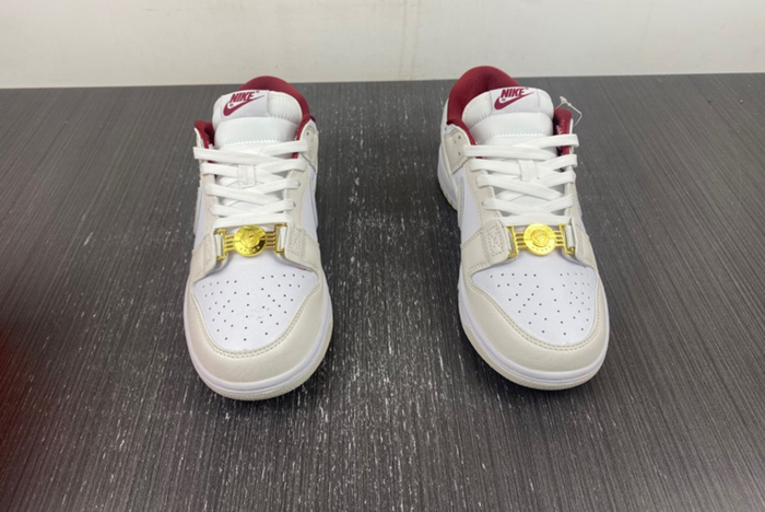 NikeDUNK LOW SE DV1160-100