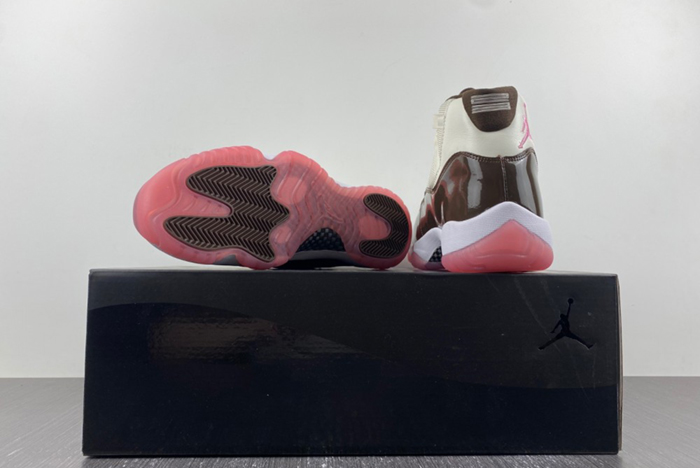 Air Jordan 11 whtie pink CT8012-126