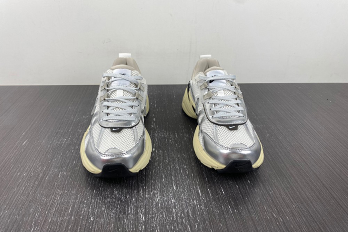 Nike Runtekk 3XL FD0736-101 -100 black