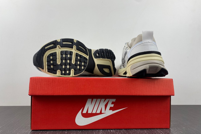 Nike Runtekk 3XL FD0736-101 -100 black
