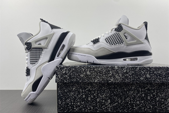 Air Jordan 4 Military Black DH6927-111