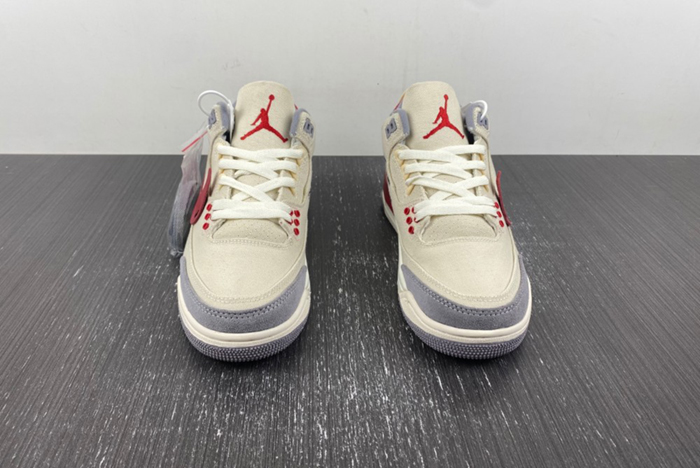 Travis Scott x Air Jordan 3 “Palomino”