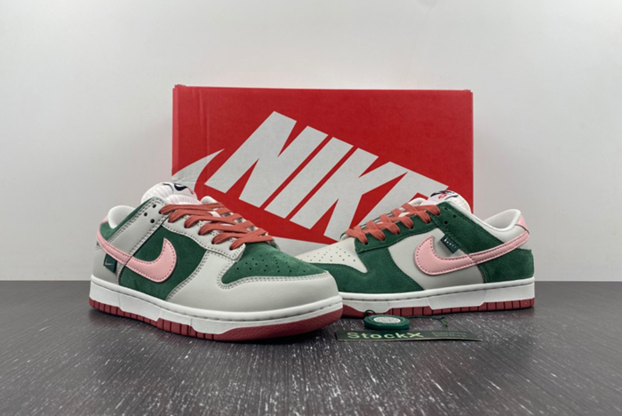 Nike Dunk Low “All Petals United”FN8923-061