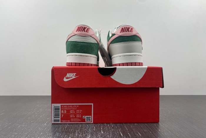 Nike Dunk Low “All Petals United”FN8923-061