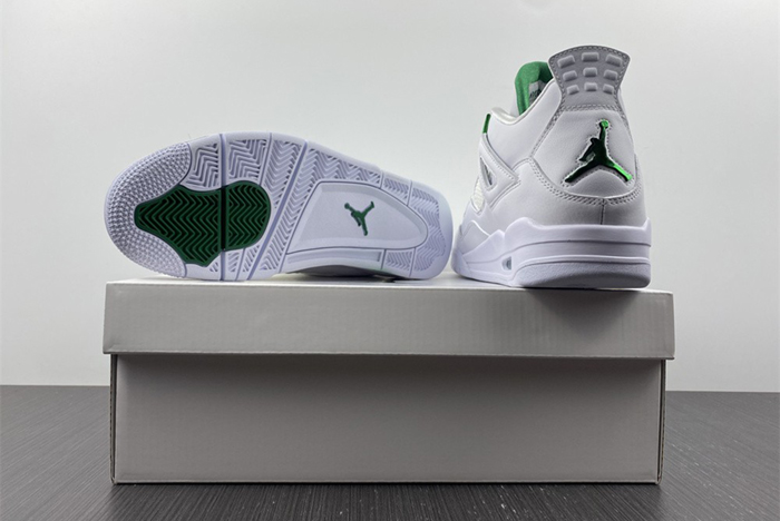 Air Jordan 4 “Pure Money” CT8527-113