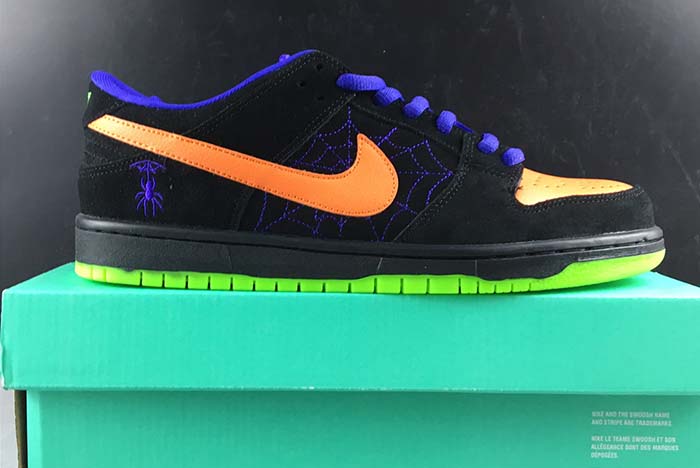 NIKE SB DUNK LOW PRO