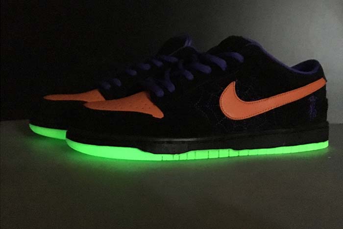 NIKE SB DUNK LOW PRO