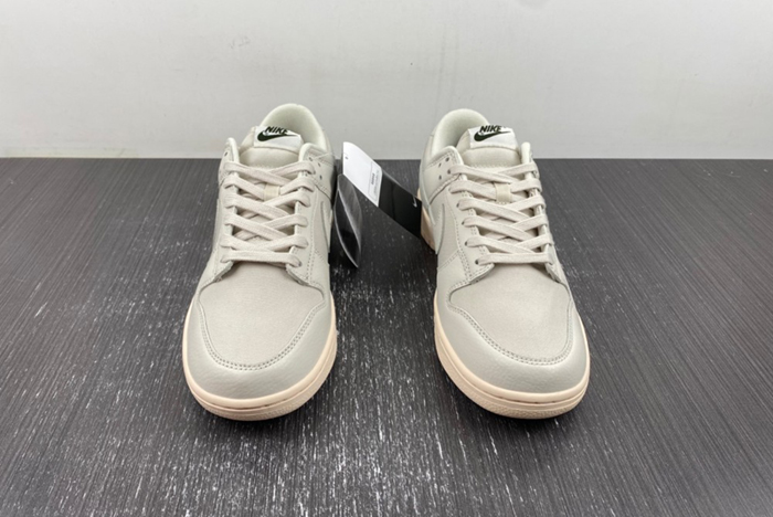 Nike Dunk Low “Light Orewood Brown”