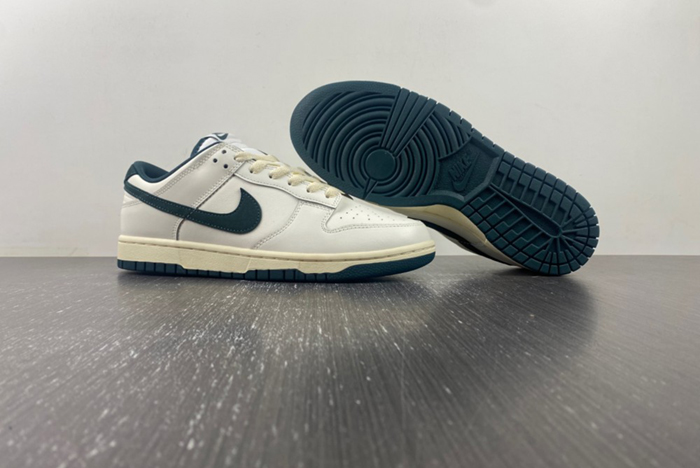 5K1 Nike Dunk Low “Athletic Department”